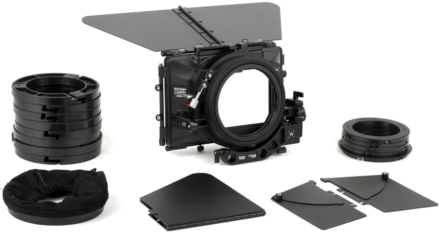 UMB-1 Universal Mattebox Pro in the box