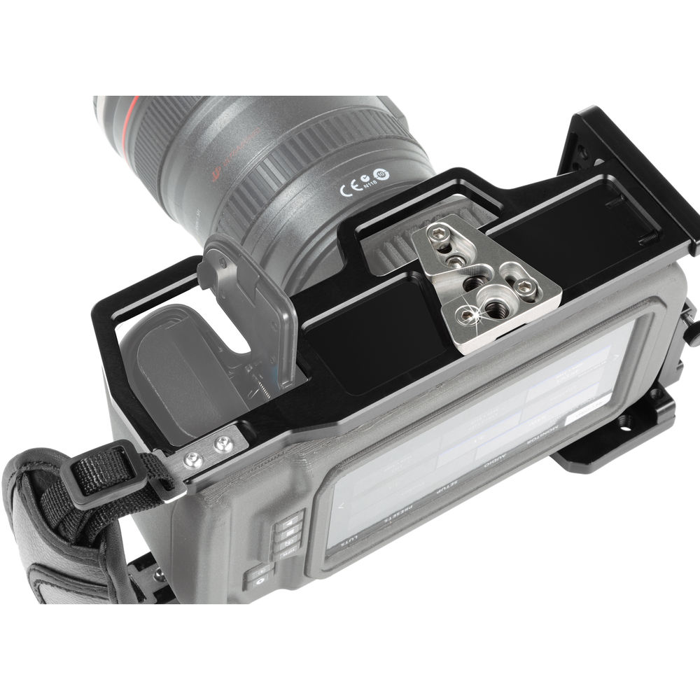 Pocket 4K Offset Shoulder Mount