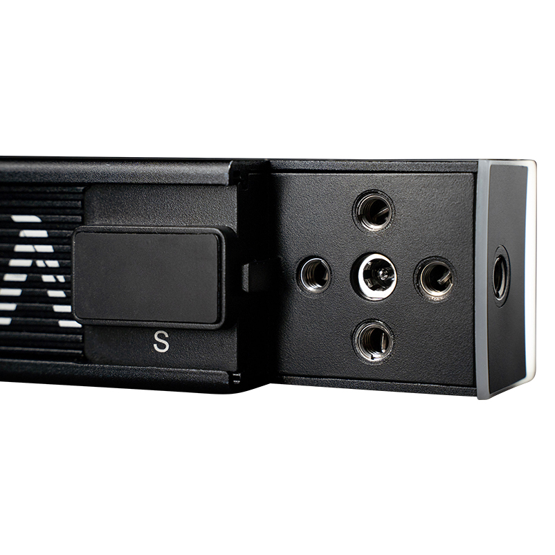 Aputure-INFINIBAR-PB6-panel INFINIBAR PB6 RGBW LED panel
