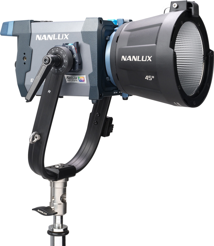 NANLITE Evoke 150C LED Full-color Spot Light